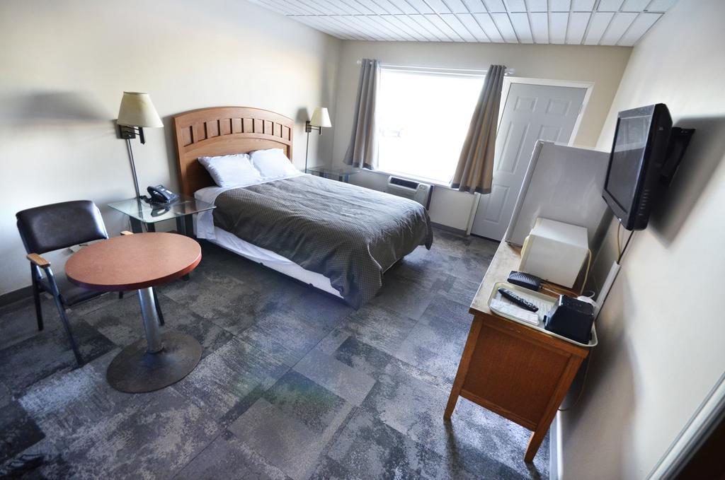 St. Norbert Hotel Winnipeg Szoba fotó